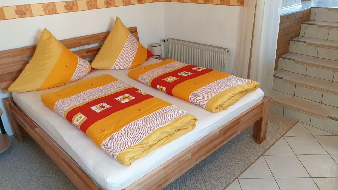 Pension Muench "Am Anger" Neuseusslitz Extérieur photo